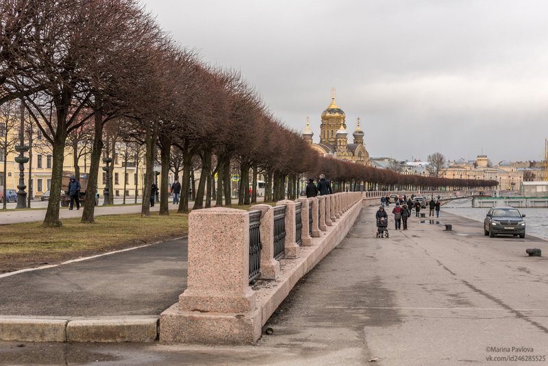 город, архитектура, санкт-петербург, набережная лейтенанта шмидта, храм успения пресвятой богородицы, река нева Северный колорит Петербурга фото превью