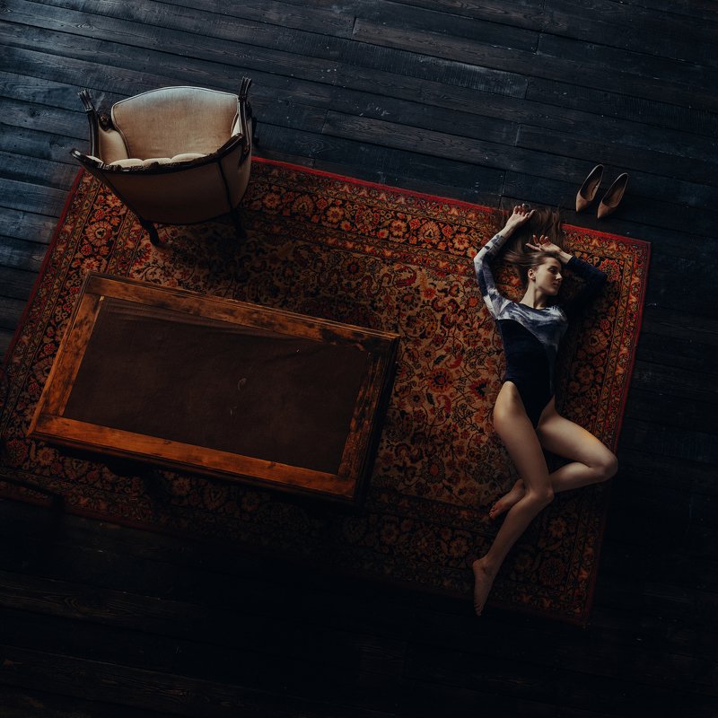 ковер Притомилась фото превью