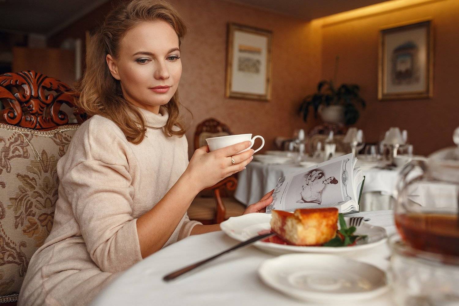 , Елена Молчанова