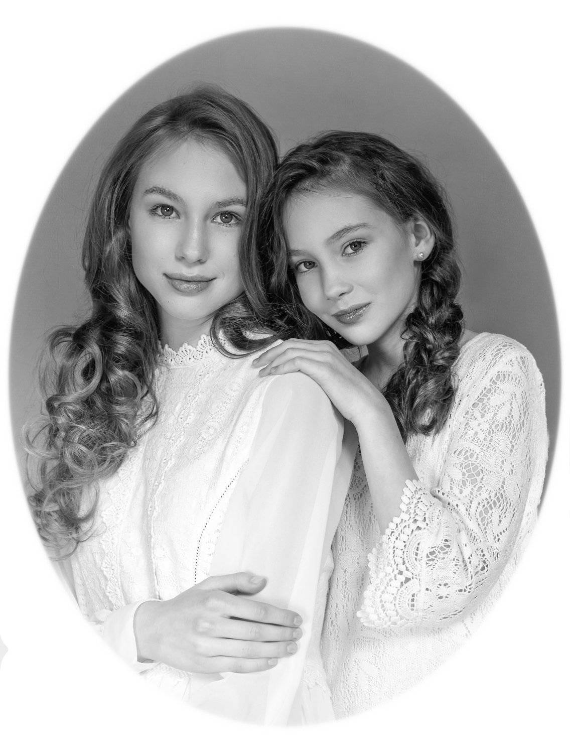 портрет , взгляд ,красивая девушка , цвет ,волосы , красивые губы ,нежность , таинственность, Natalia Kholodova