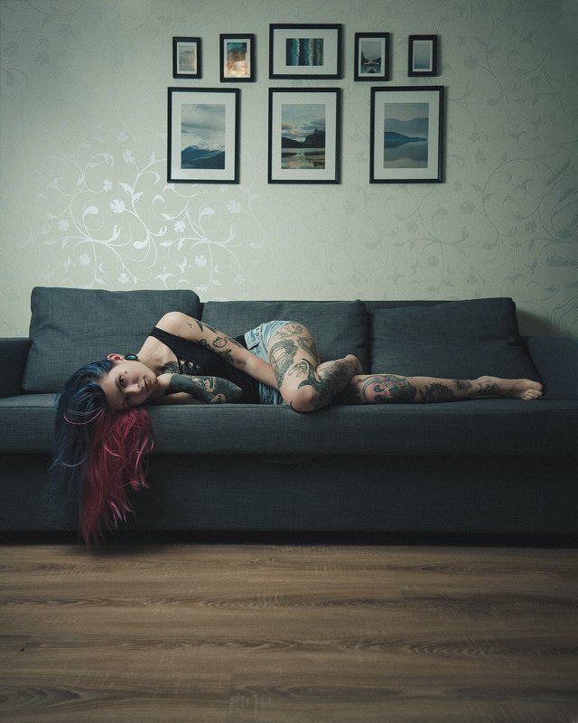 Расслабленная двухцветность фото превью