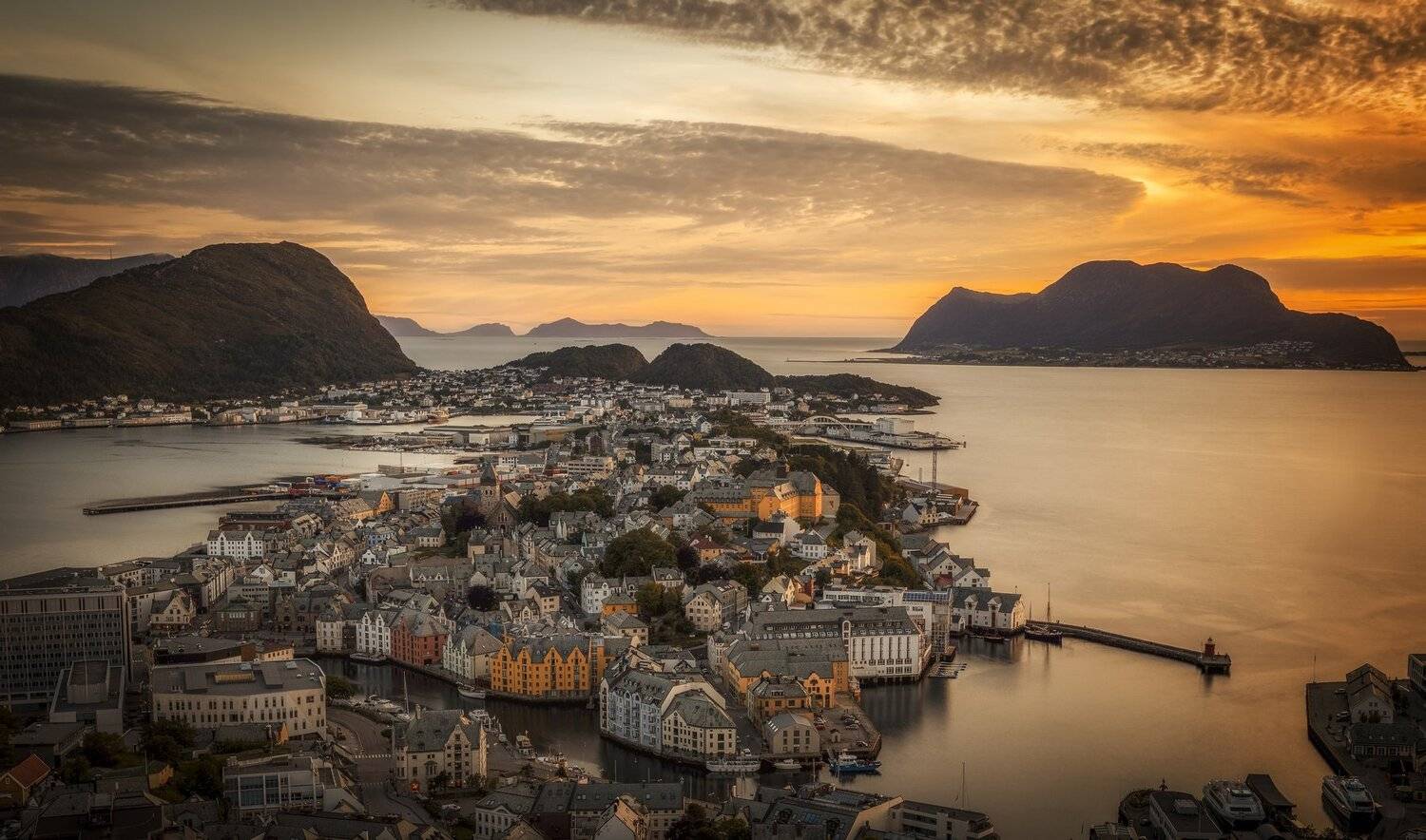 норвегий, олесунн, фьорд, Александр Безмолитвенный