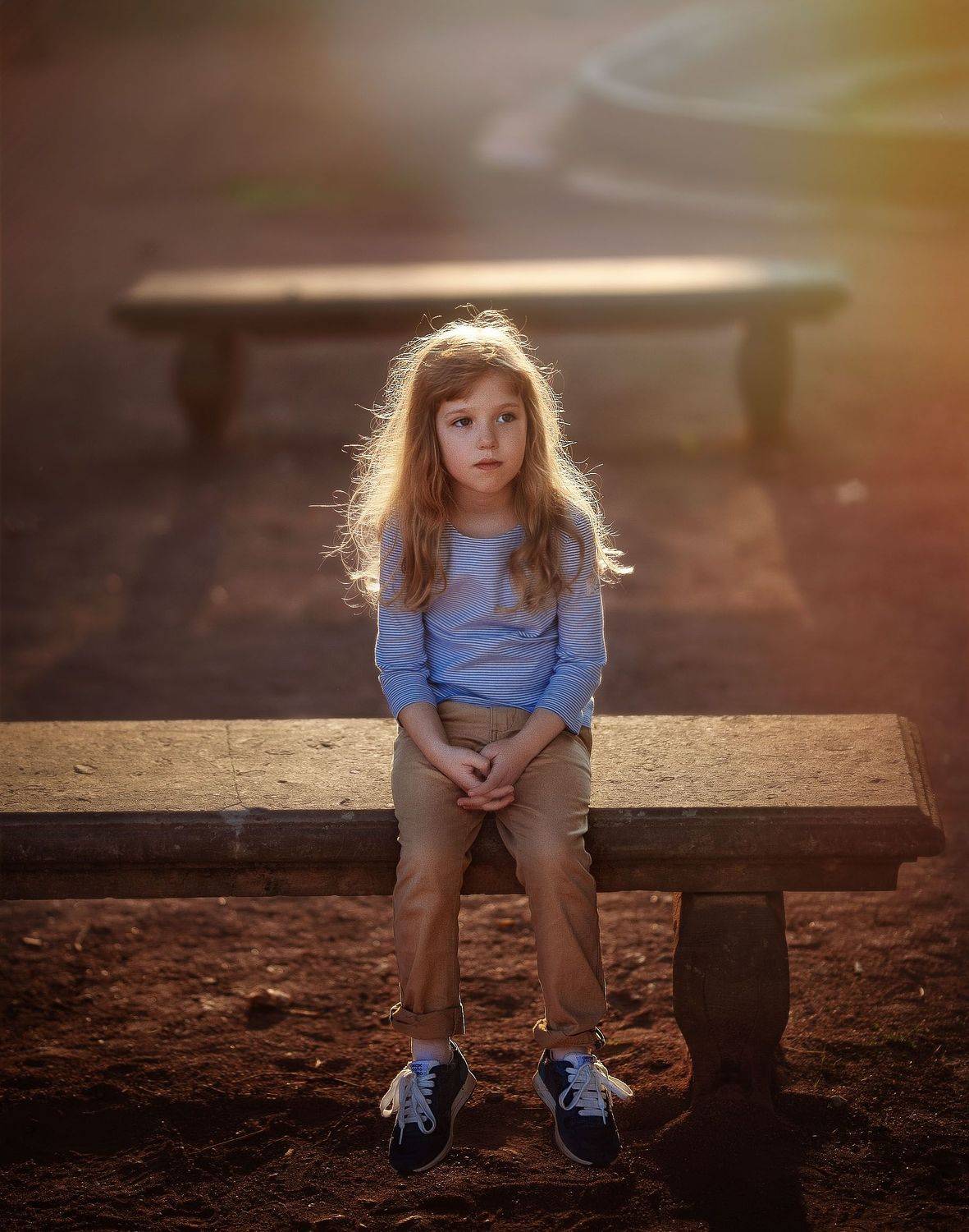 девочка, детство, вечер, парк, скамейка, закат, лето одиночество, Марина Еленчук