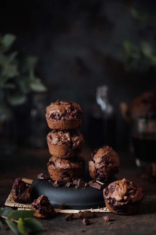 Шоколадные маффины фото превью