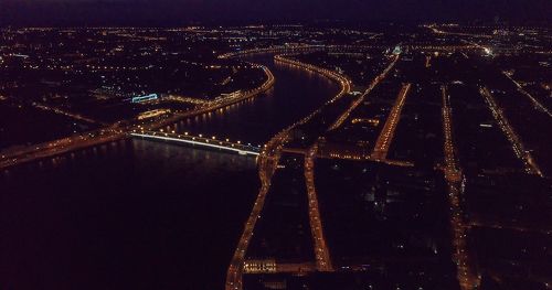 Ночь и тишина, данная на век.