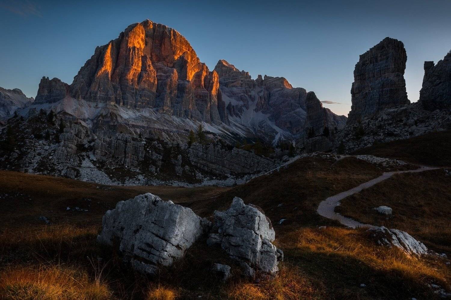 италия, доломиты, горы, восход, осень, природа, landscape, italy, dolomites, sunrise, Геннадий Финенко