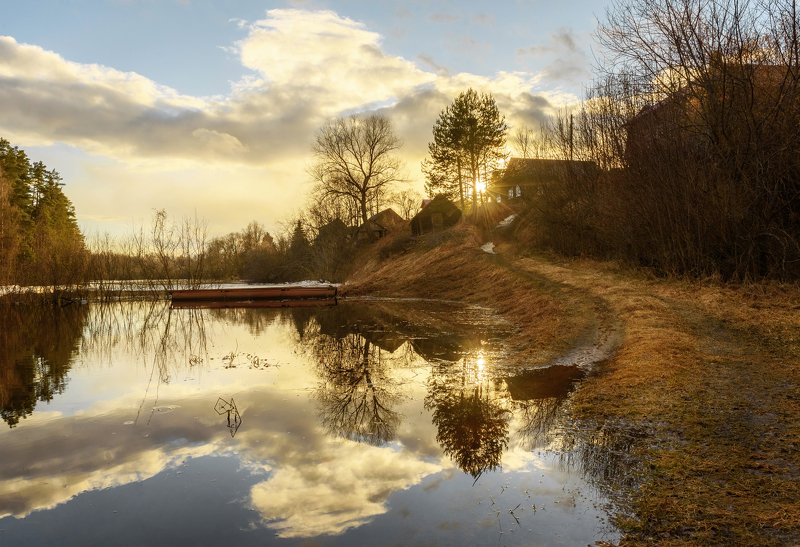 закат, весна, пейзаж, разлив, глубинка, деревня, взвоз Дорога к солнцу фото превью