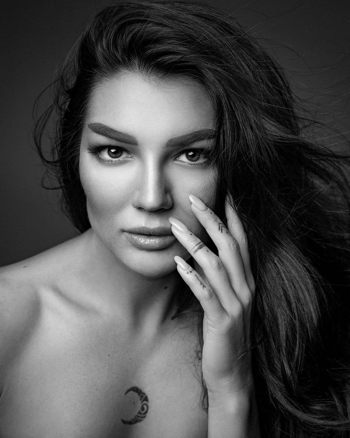 , Мелана Романова