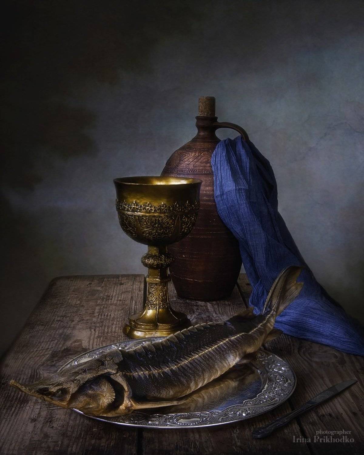 натюрморт, еда, напитки, стол, копченая стерлядь, ретро стиль, винтаж, Ирина Приходько