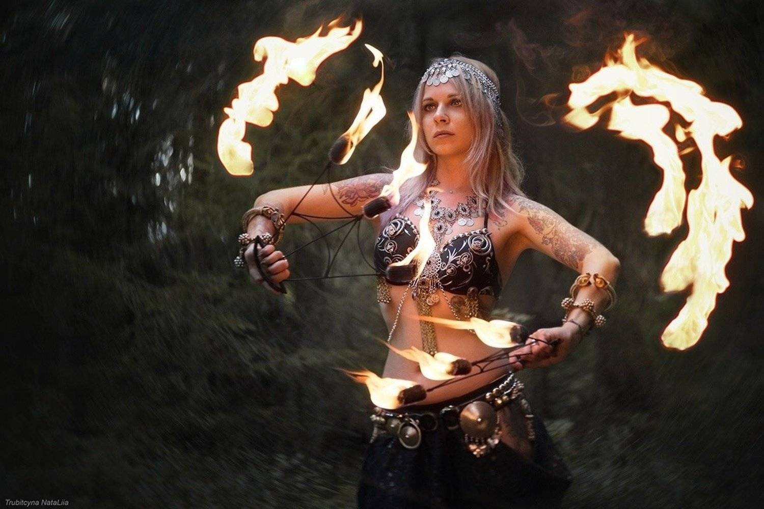 пламя, огонь, ночь, девушка, Наталия Трубицына