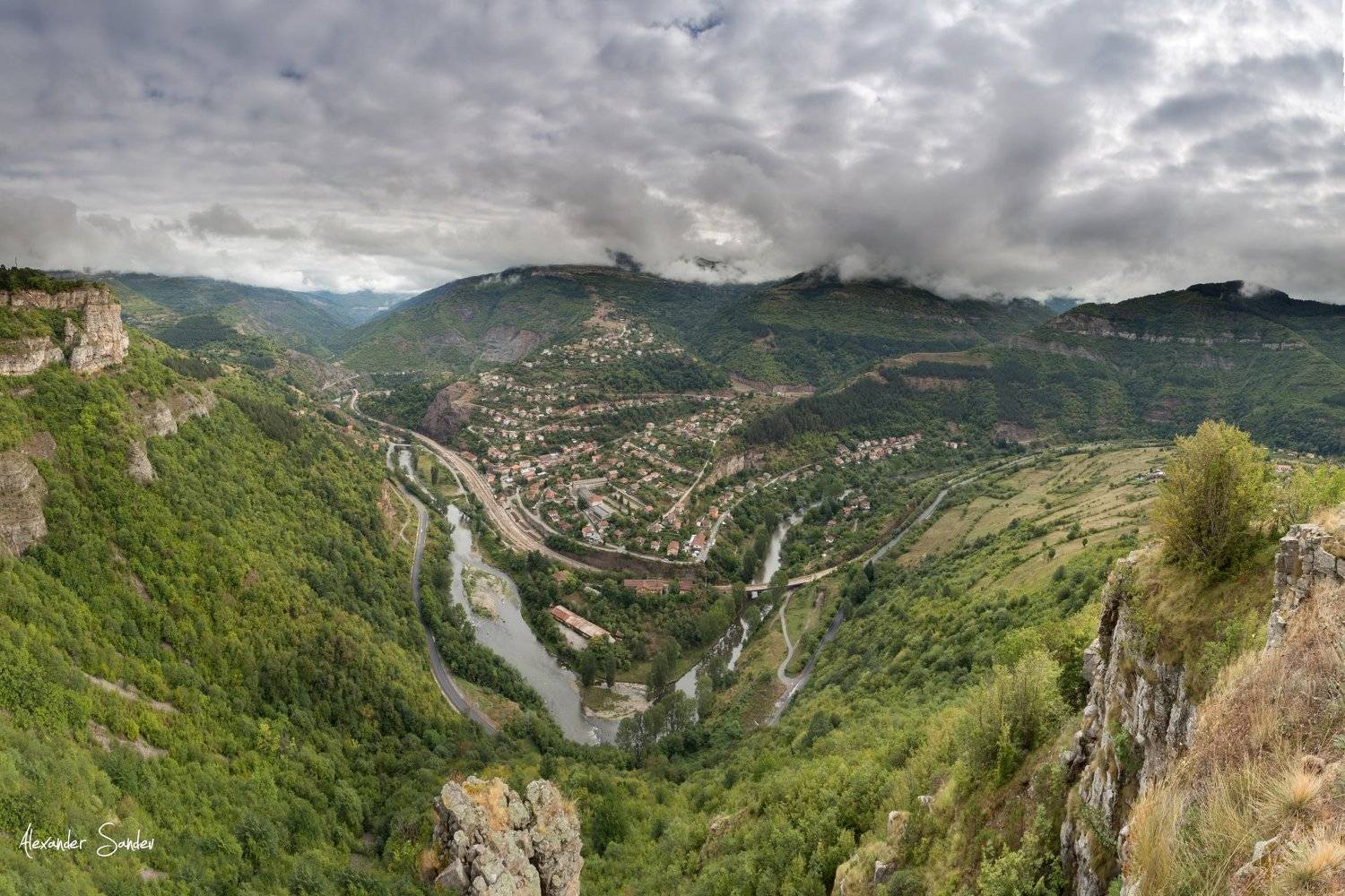 , Александър Сандев