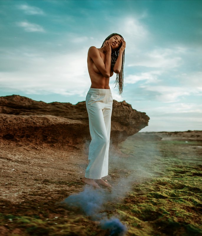 Model Tiffany Baker фото превью