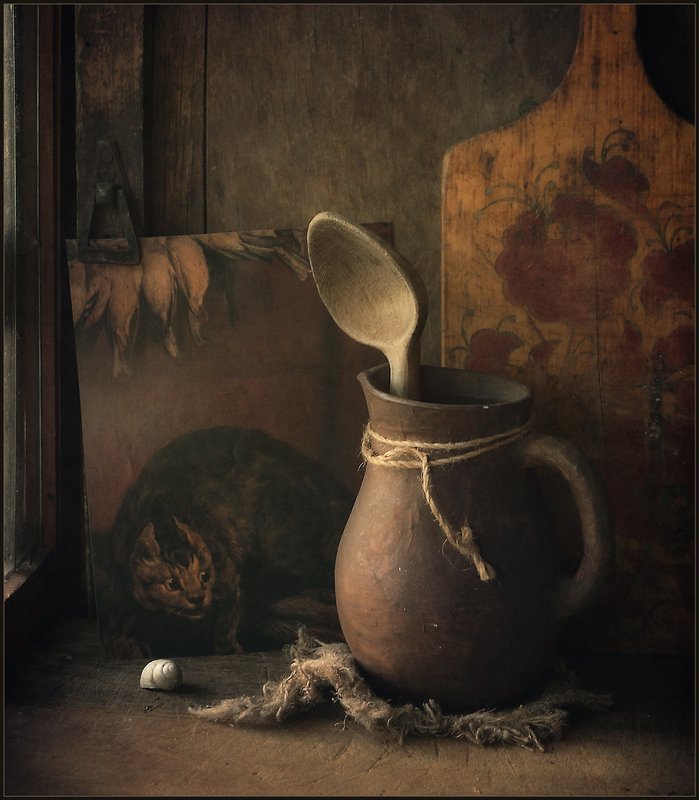 Кошка, ложка и кувшин.. фото превью