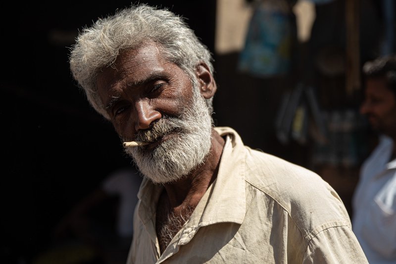 портрет, улица портрет незнакомца фото превью