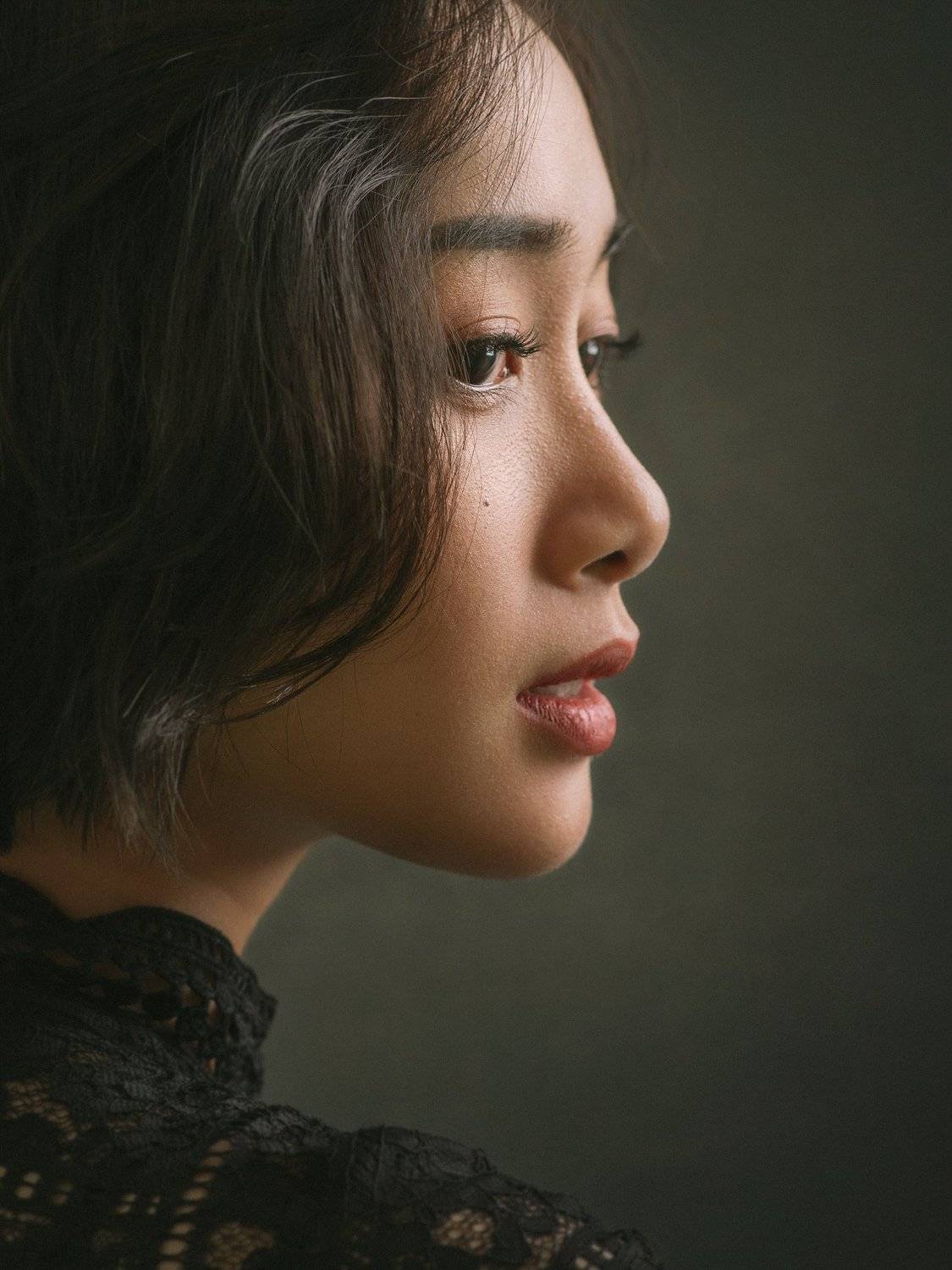 portrait, female, woman, girl, asian, vietnam, vietnamese, young, face, beauty, glamour, studio, eyes, short hair, hairstyle, Hoang Viet Nguyen