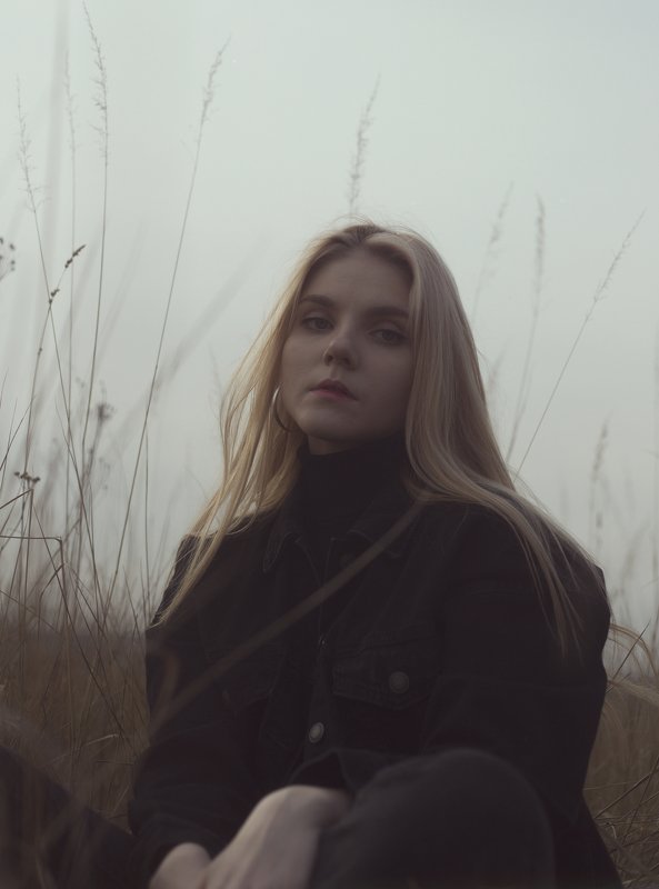 portrait,girl,beautiful,fashion,screatives,hine,девушка,портрет,весна,март,mar,color,field,beautifulgirl,fashionillustration,fashiongirl,springrlove,spring2020,весна2020,цвета,вечнаявесна,капель,thaw,filmcolor,film. Eternal Spring Part 2 фото превью