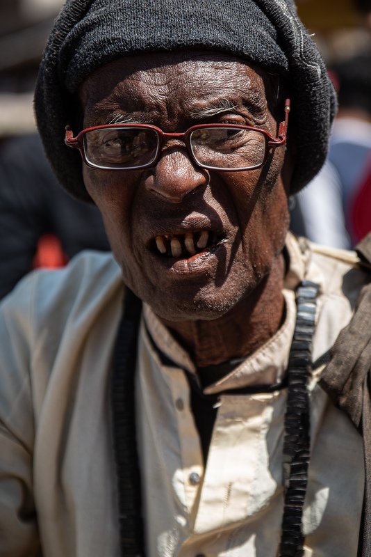 портрет улица уличный портрет фото превью