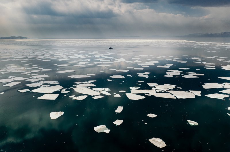 аэросъемка, владивосток, приморье, лед, квадрокоптер, зима, катер Весне дорогу! фото превью