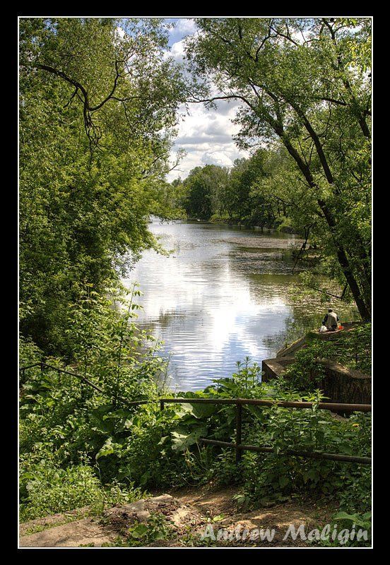 лето, вода, рыбак Укромное местечко фото превью