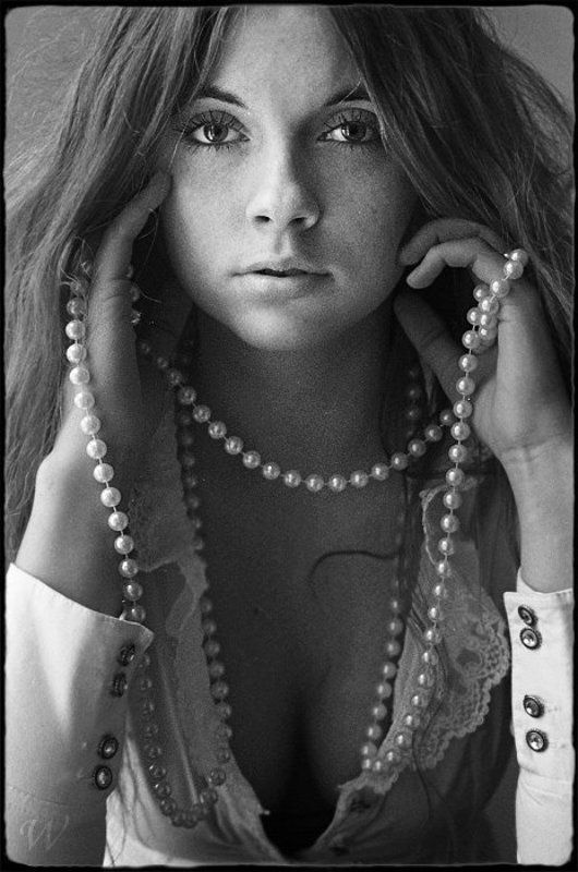 портрет с жемчугом фото превью