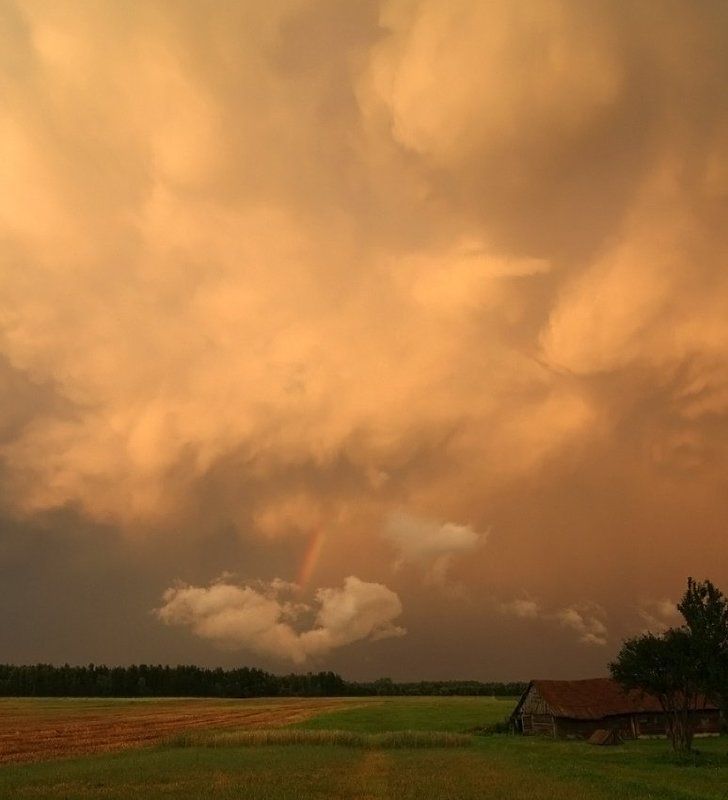 грозовые тучи, радуга Грозовой фронт фото превью