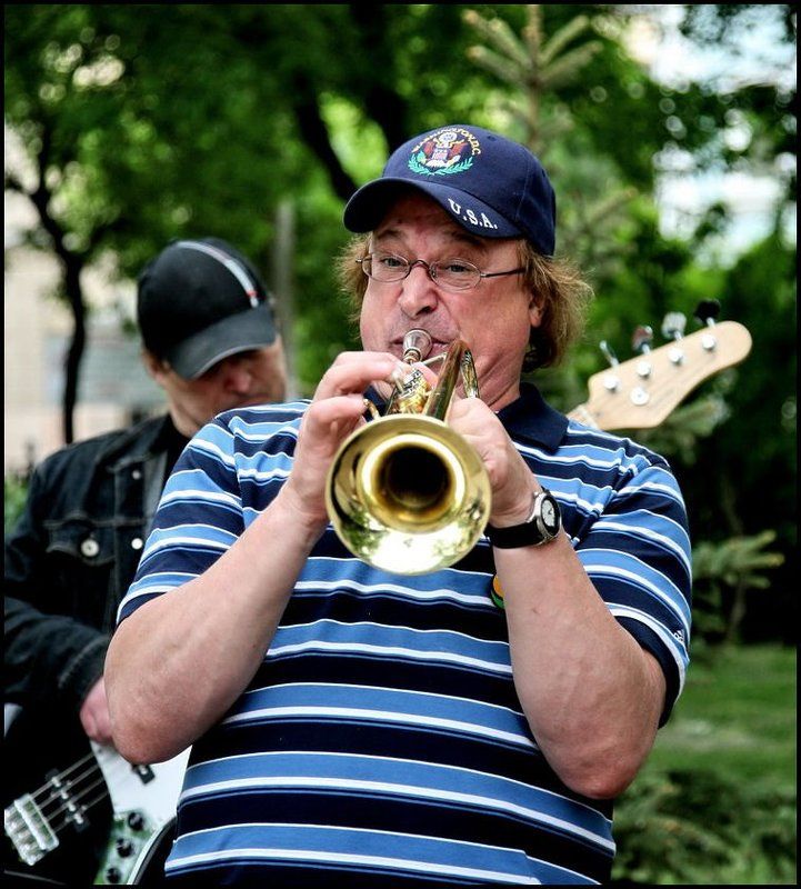 Трубач... фото превью