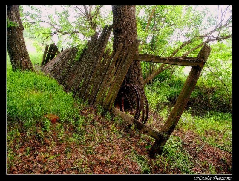 забор, юрлово Устал.... фото превью