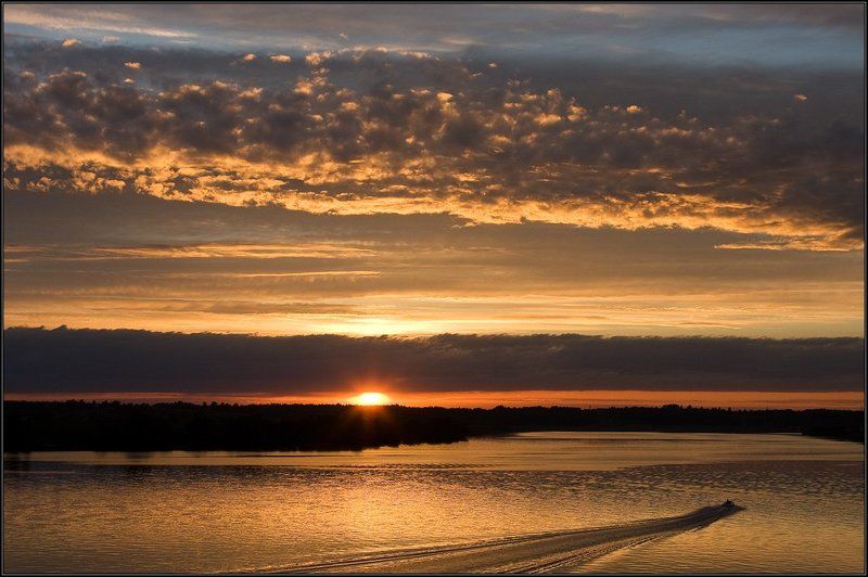 углич, волга, закат На Волге фото превью