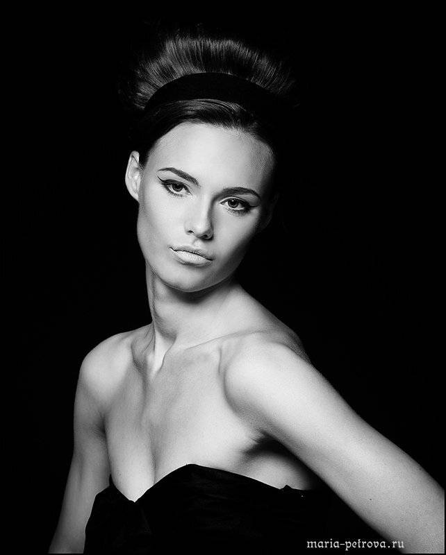 портрет, Петрова Мария