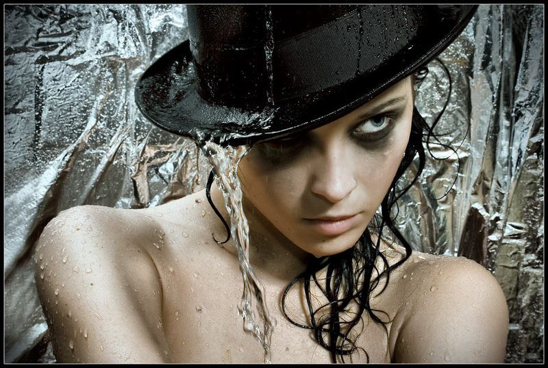 В шляпе фото превью