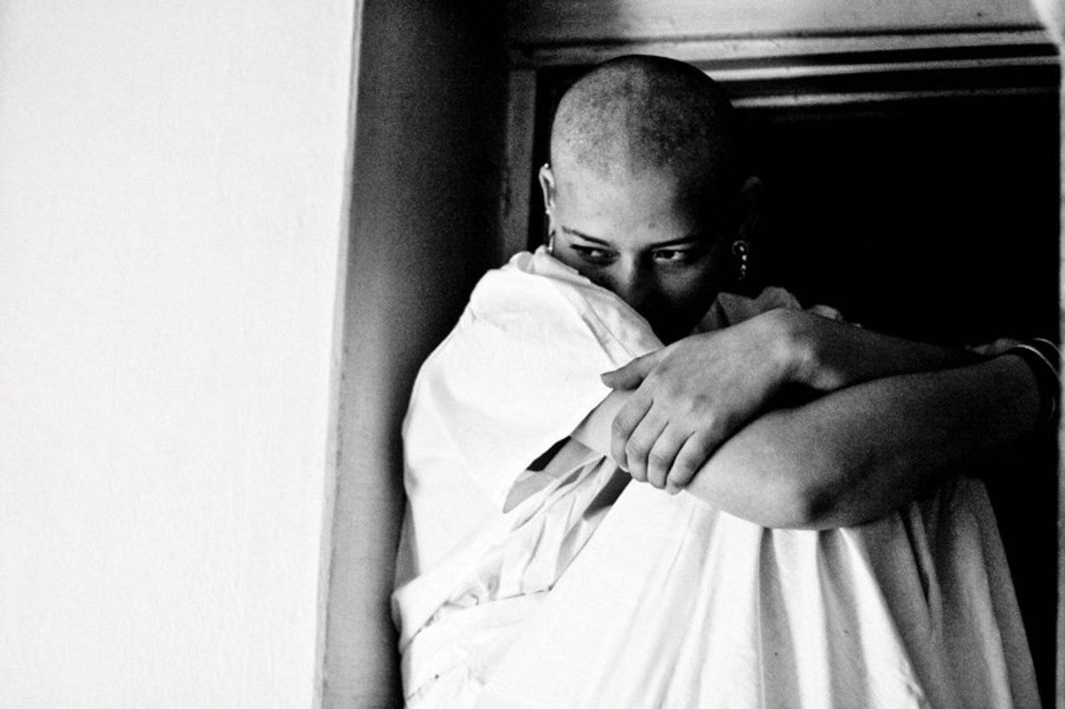 не_надо, пустых_разговоров, о_счастье, необходимость_нежности, горизонтами_по_стенам, Яна Денисенко