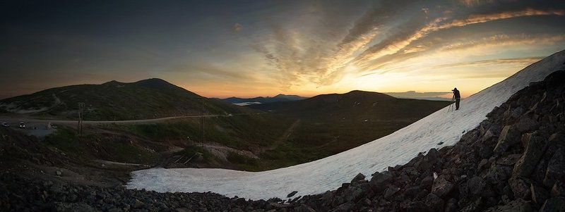 ...одинокий фотограф фото превью
