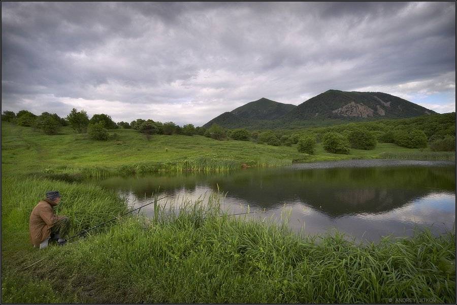 кавказ, горы, озеро, рыбак, пейзаж, Андрей Житков
