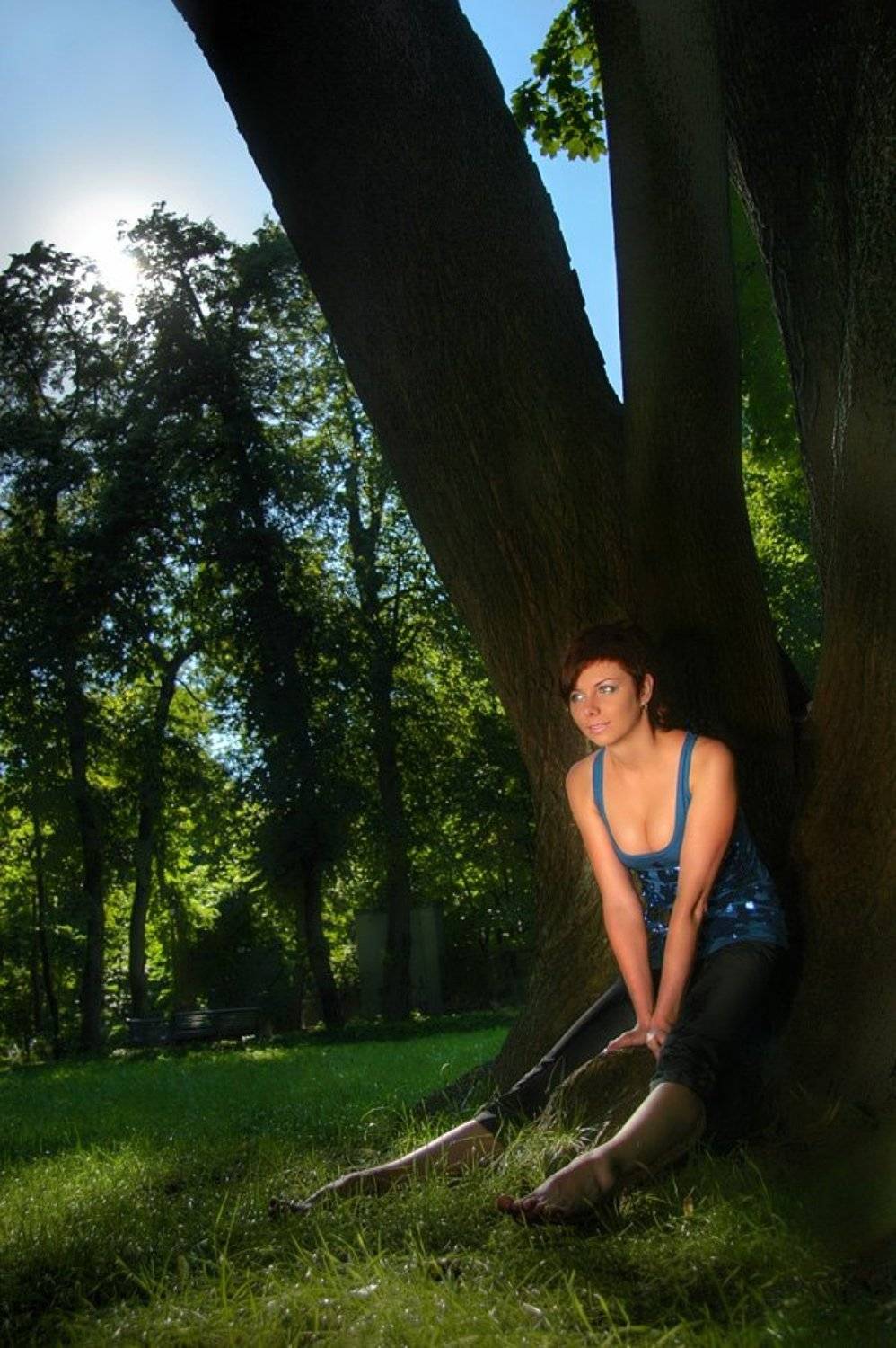модель, галя, мариинский парк, дерево, Андрей Крепких (Sound Wave)