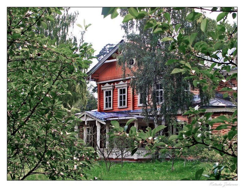 вишнёвый, сад Дом с мезонином фото превью