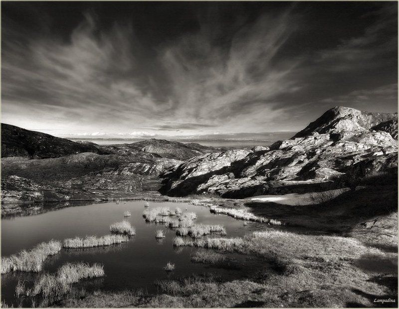 кольский полуостров, баренцево море, малая немецкая бухта, рыбачий, озеро, июнь Растаял в далёком тумане Рыбачий - родимая наша земля... фото превью