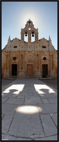 В тени Moni Arkadi