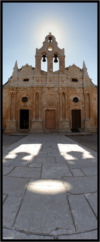 крит В тени Moni Arkadi фото превью