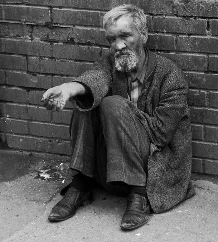 старик, улица, лето. Другая жизнь... фото превью