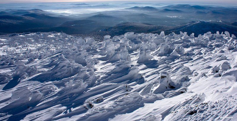горы, шерегеш, горная шория, зима, сибирь, солнце, снеговики Предновогоднее паломничество снеговиков фото превью