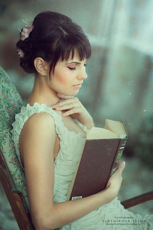 девушка как не прочтенная книга... фото превью