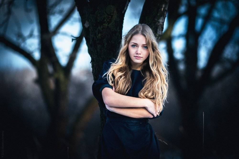 девушка, старый, яблоневый, сад, Андрей Макаров