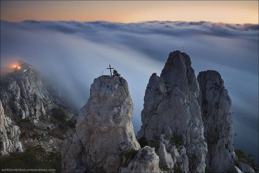: ай-петри, крым, горы, рассвет,облака,туман, Антон Петрусь