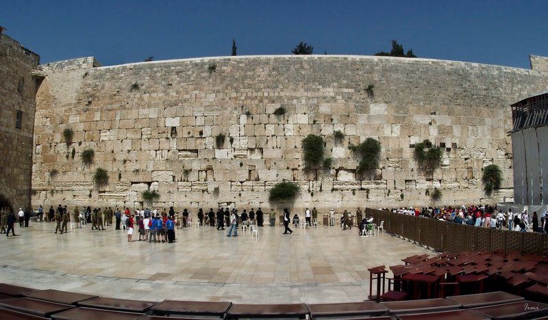 Иерусалим. Стена Плача — это единственный фрагмент Западной стены Храмовой Горы, который сохранился до наших дней. фото превью