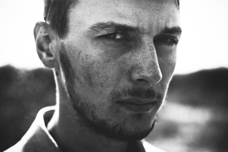 Юный Иствуд фото превью