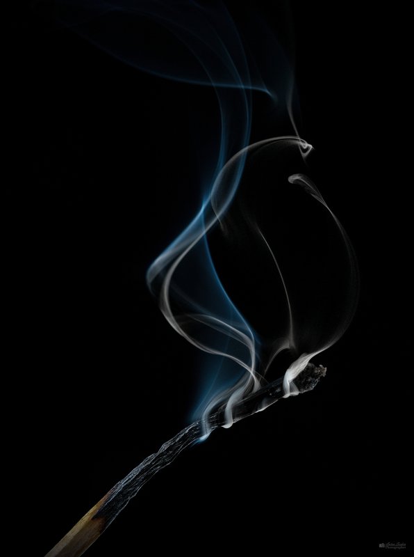 спичка, дым, душа Потухшая спичка фото превью