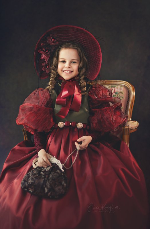 Барышня фото превью