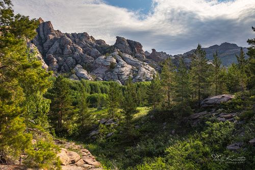 а зори... видимо здесь красные