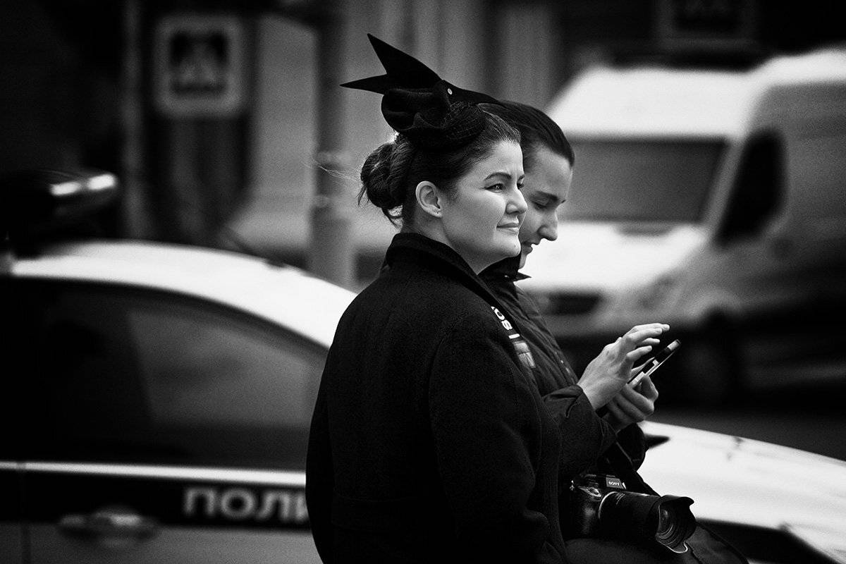 чб фото, уличная фотография, жанровое фото, люди, прохожие, фотограф, Vera Trandina