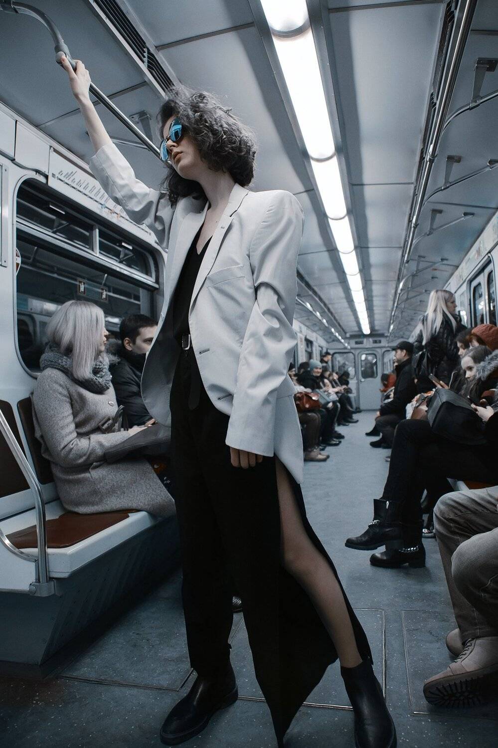 Стиль, мода, метро, люди, портрет, транспорт, вагон, девушка, спб, Влад Жужгин